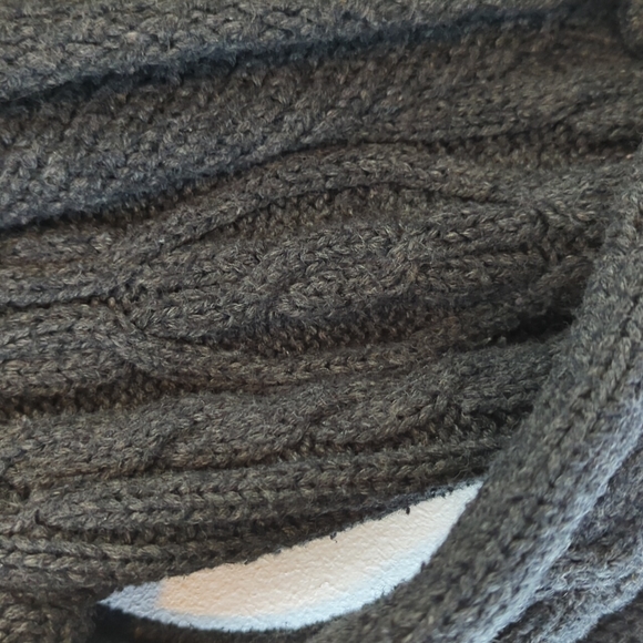 Long wrap sweater - Picture 5 of 11